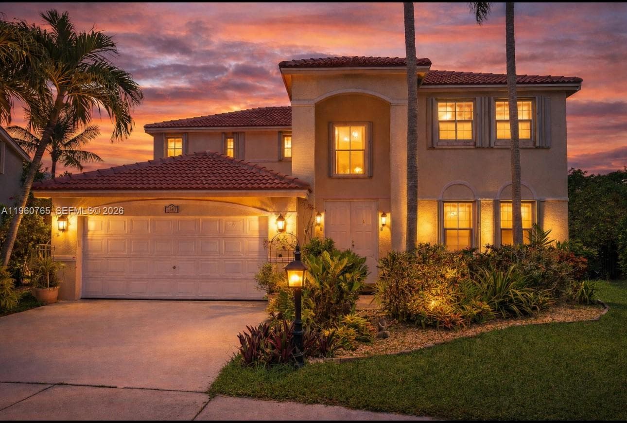 4209 Pinewood Ln, Weston, FL 33331
