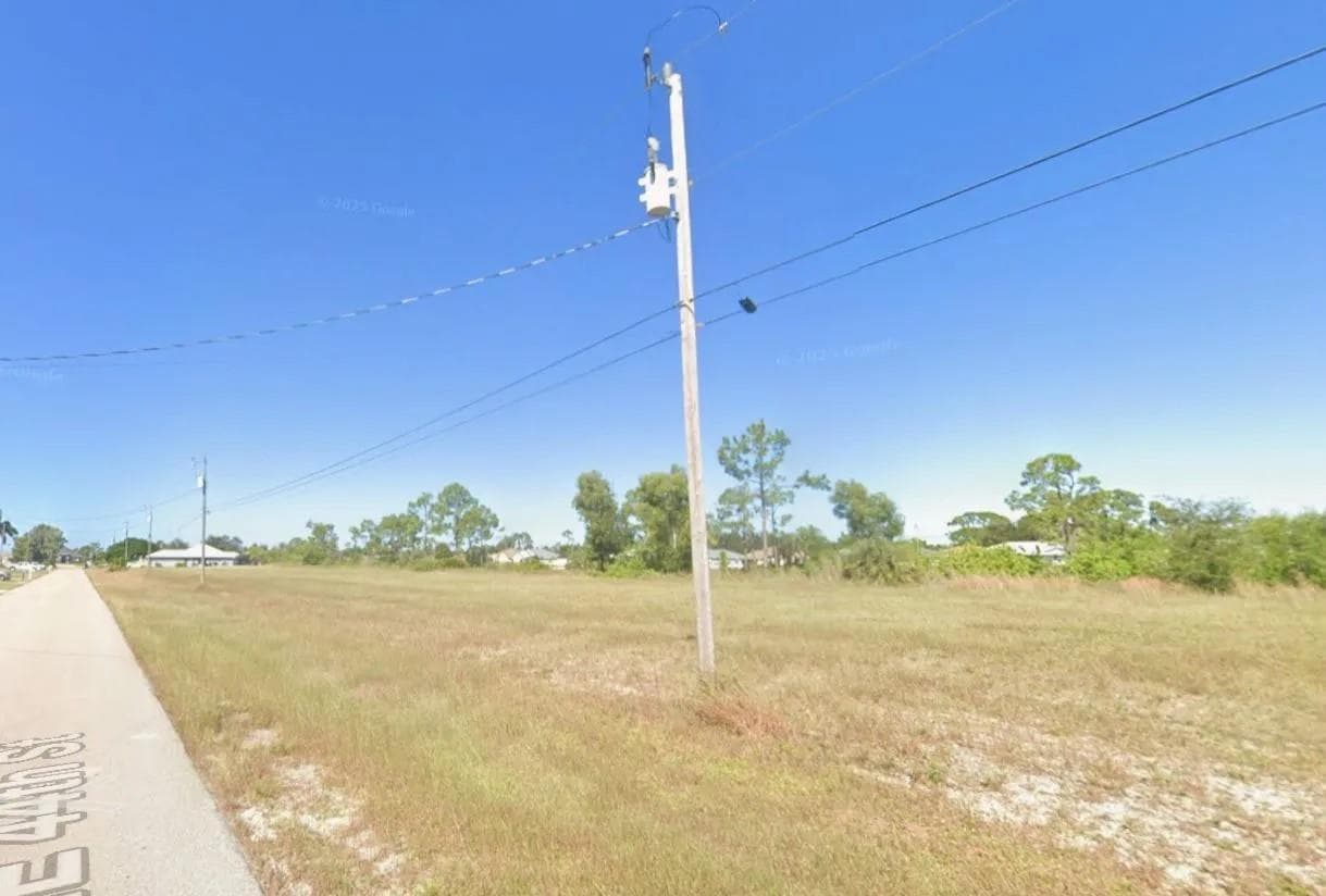1811 NE 44th Street, Cape Coral, FL 33909 photo 4