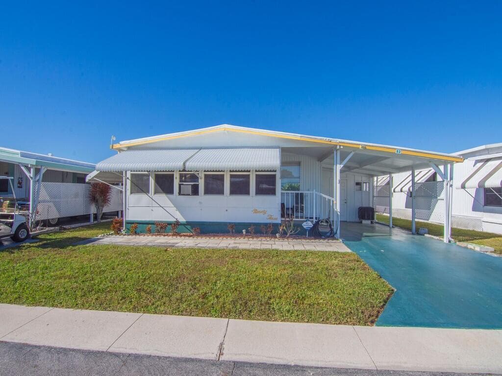 4800 SE Federal Highway # #93, Stuart, FL 34997 photo 2