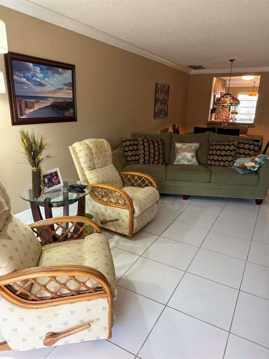 8786 Belle Aire Drive, Boca Raton, FL 33433 photo 5