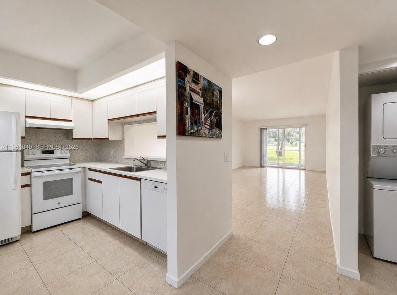 100 SW 130th Ter # 109C, Pembroke Pines, FL 33027 photo 3