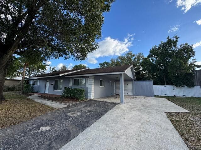 1632 NW 5th Street, Boca Raton, FL 33486 photo 3