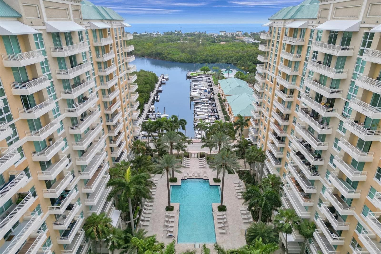 625 Casa Loma Boulevard # 403, Boynton Beach, FL 33435 photo 3
