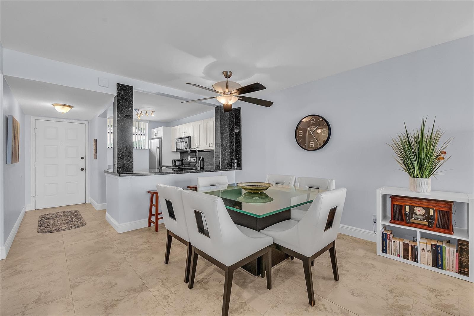 112 Lake Emerald Drive # 104, Oakland Park, FL 33309 photo 4