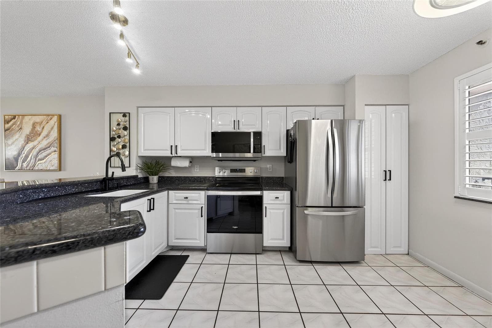 2215 Cypress Island Drive # 701, Pompano Beach, FL 33069 photo 2