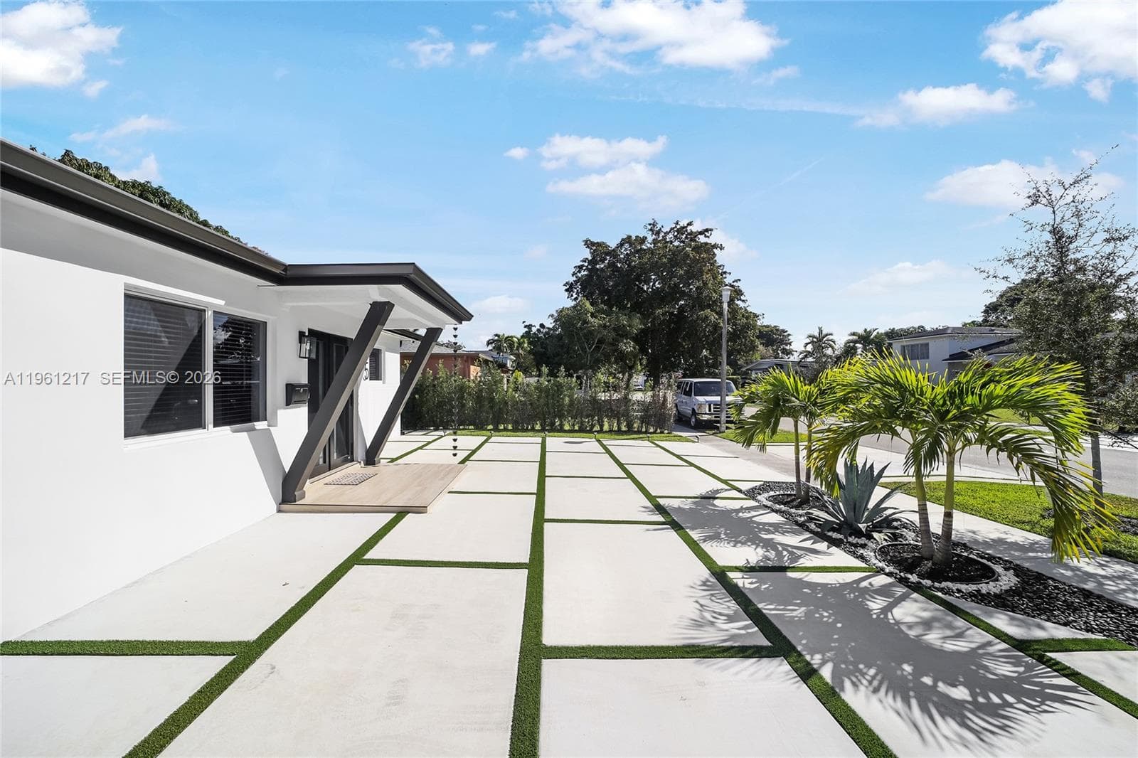 45 NE 124th Ter, North Miami, FL 33161 photo 5