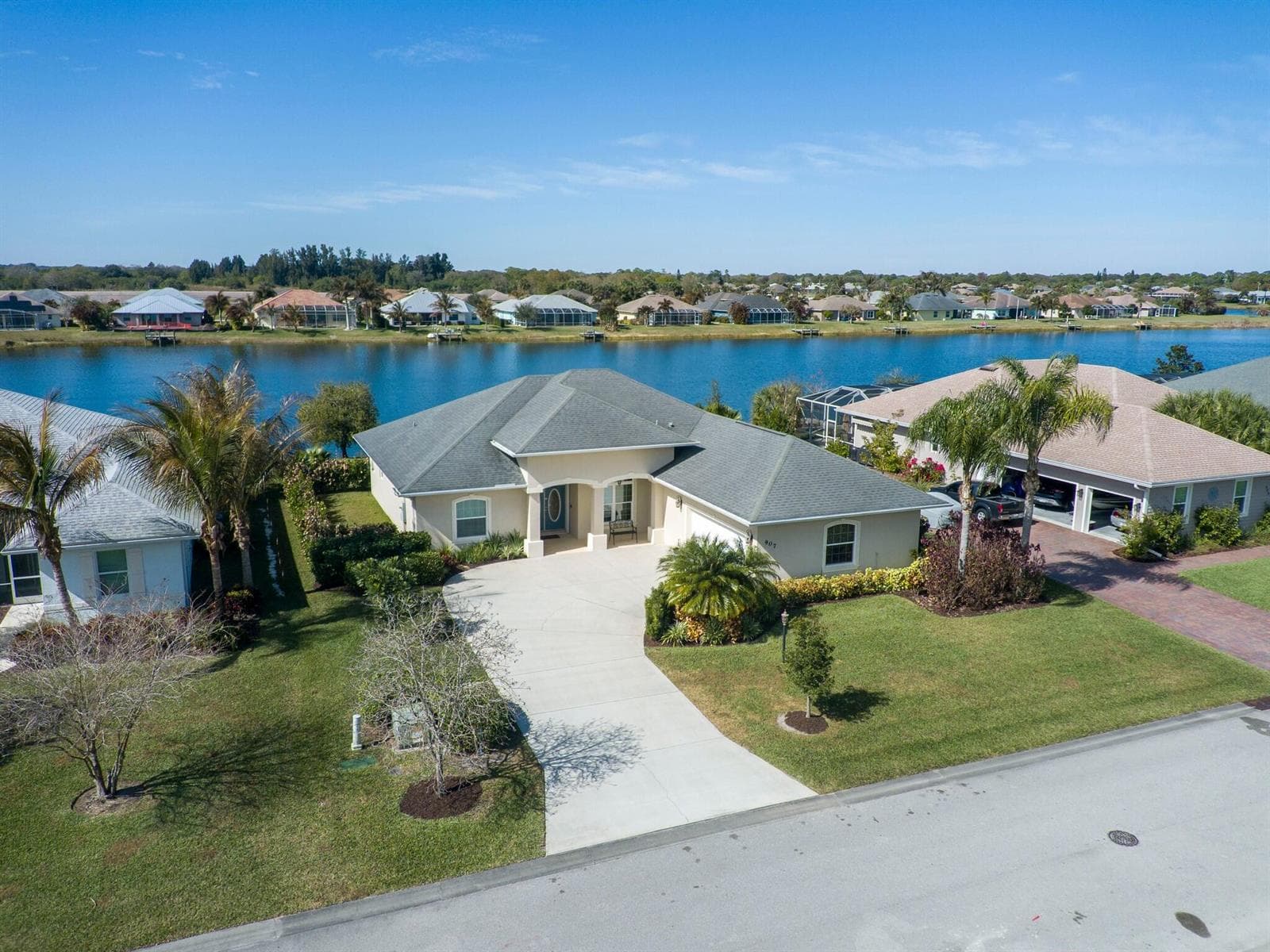 907 Yearling Trail, Sebastian, FL 32958 photo 2