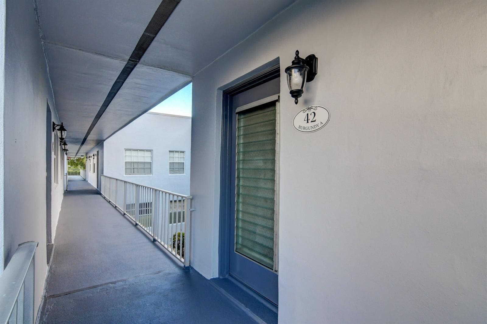 42 Burgundy A, Delray Beach, FL 33484 photo 2