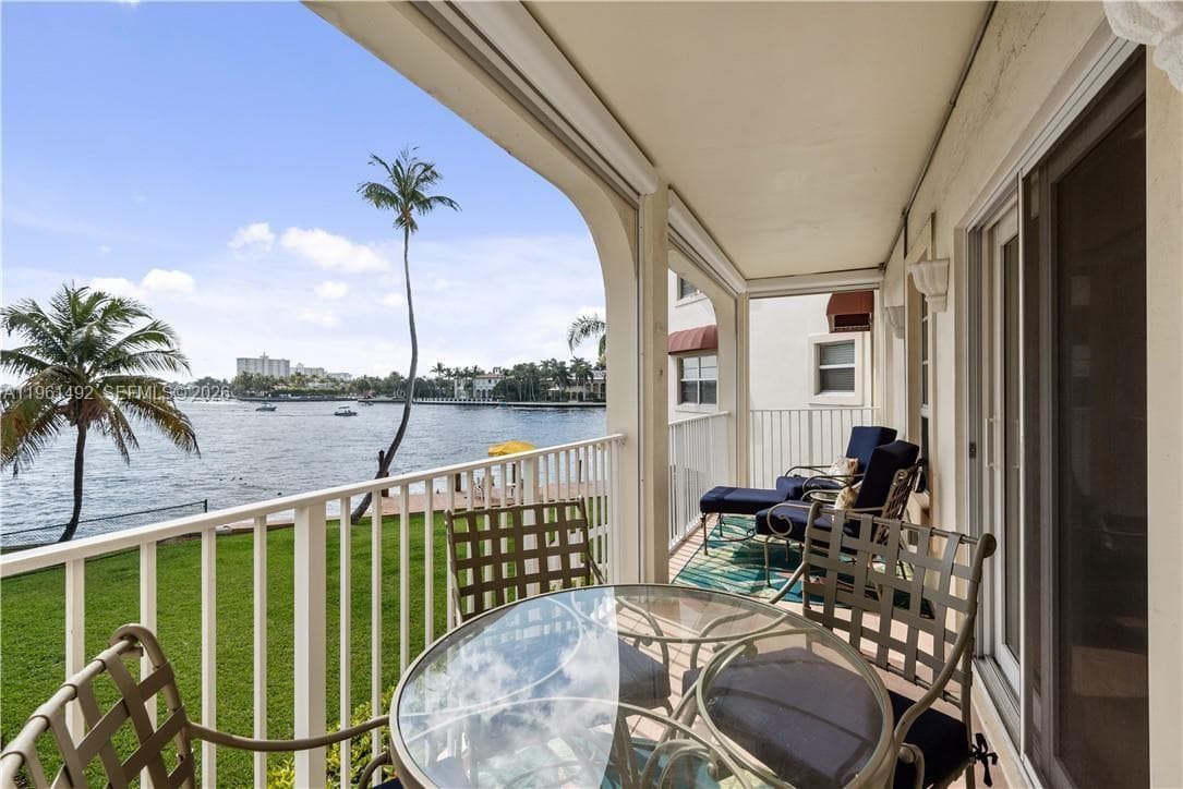 341 N Birch Rd # 209, Fort Lauderdale, FL 33304