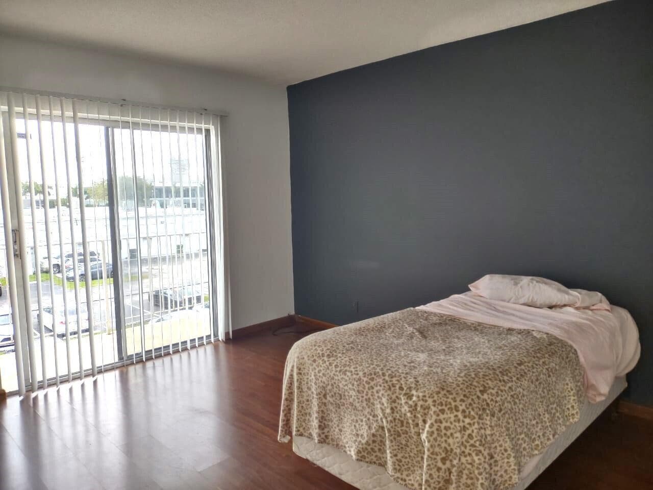 1100 NE 1st Court # 305, Hallandale Beach, FL 33009 photo 3