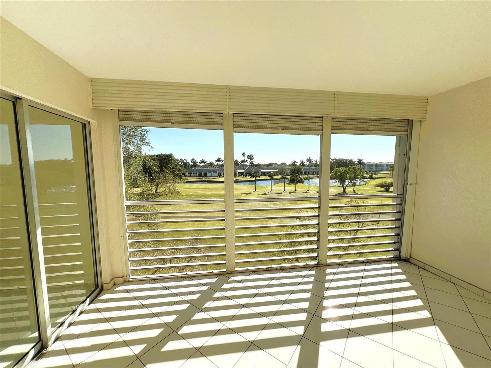 3303 Aruba Way # E-4, Coconut Creek, FL 33066 photo 2