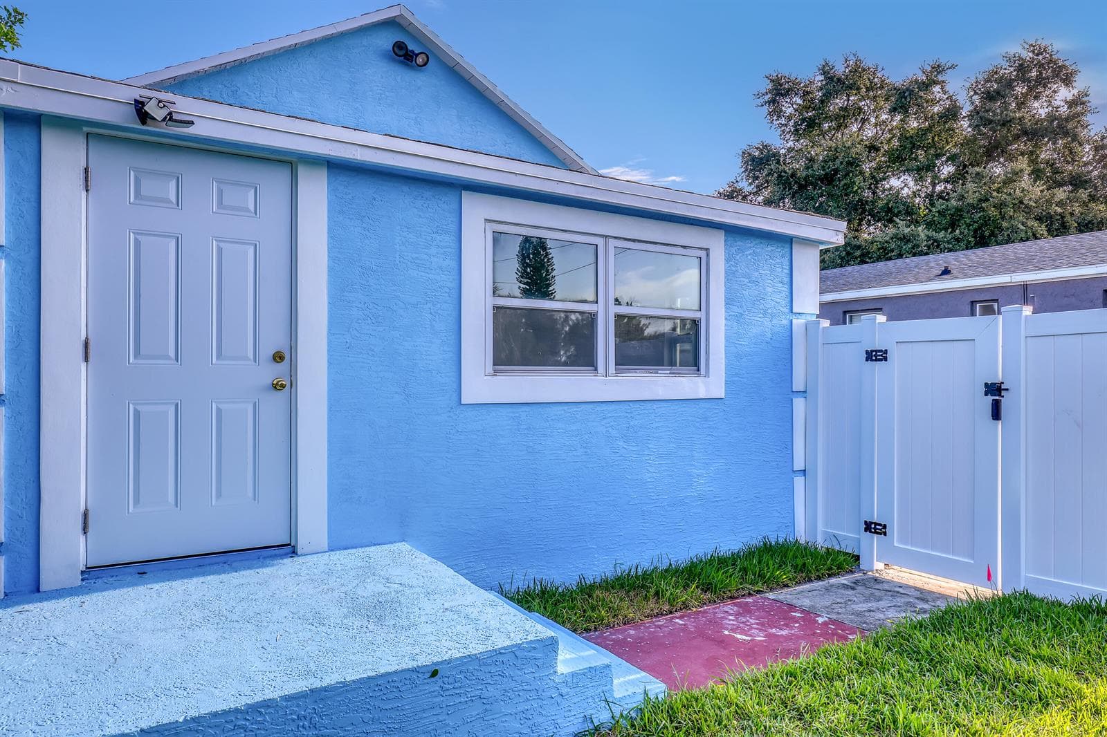 180 W 15th Street, Riviera Beach, FL 33404 photo 4