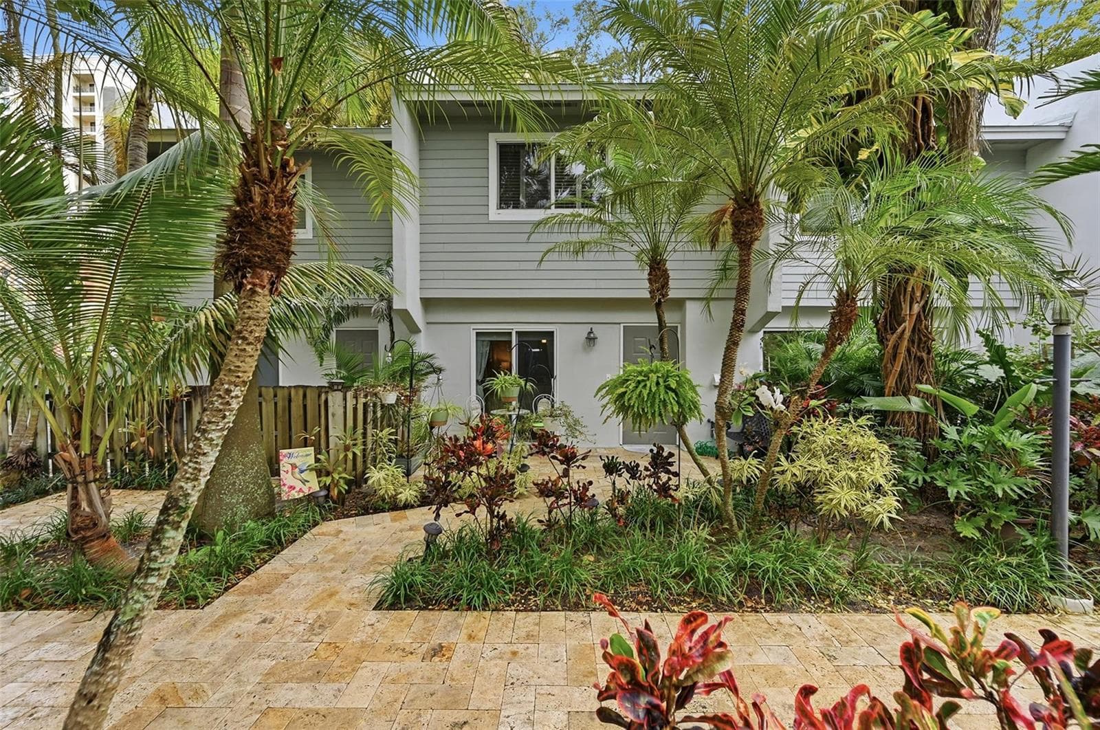 705 NE 1st Street # 2, Fort Lauderdale, FL 33301 photo 2