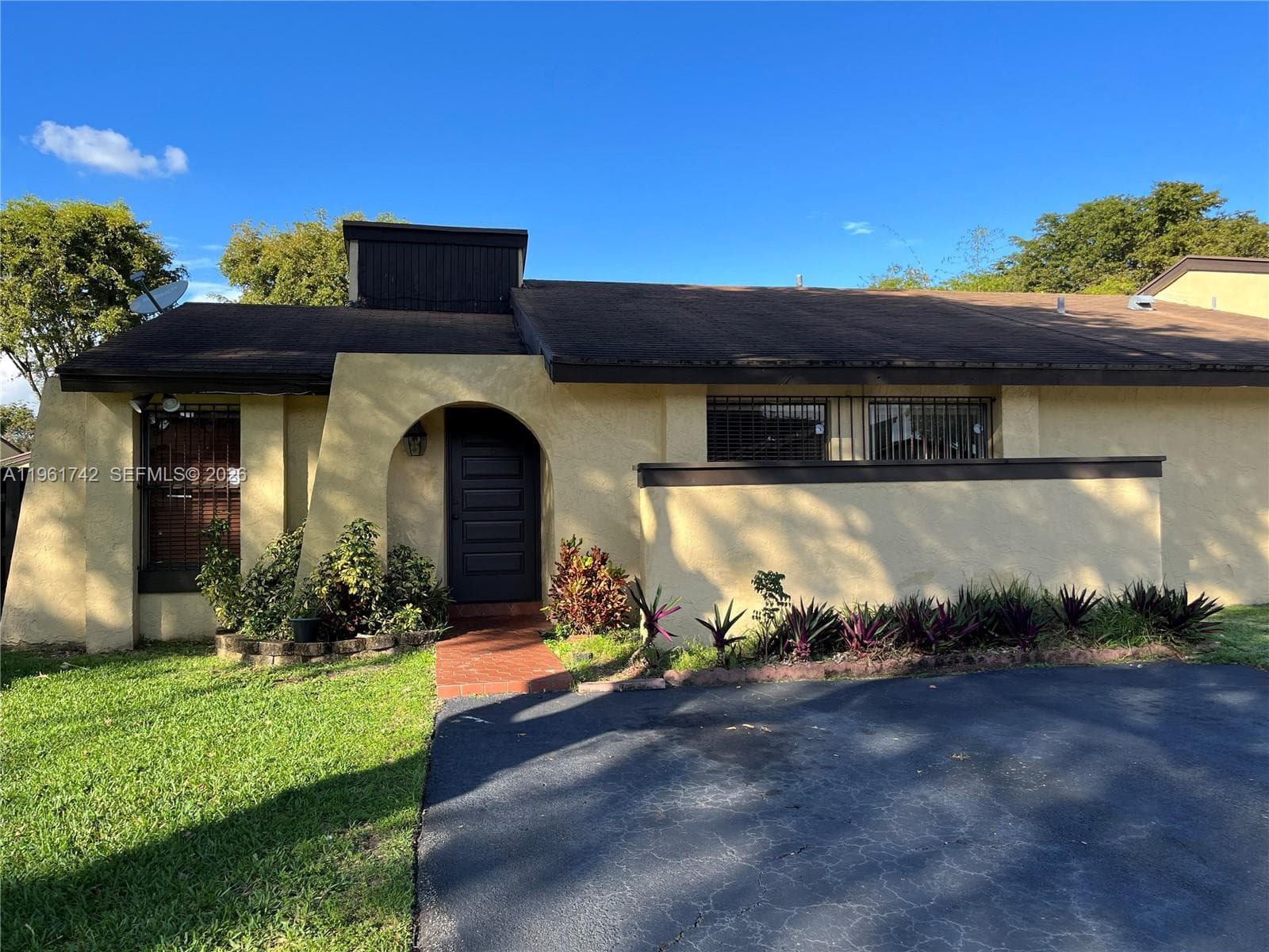 12713 SW 70th Ln, Miami, FL 33183 photo 4