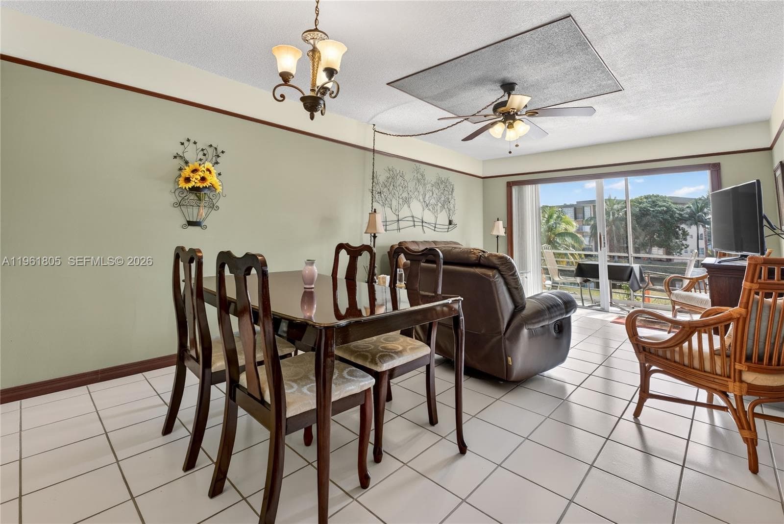 2800 NW 47th Ter # 205B, Lauderdale Lakes, FL 33313 photo 4