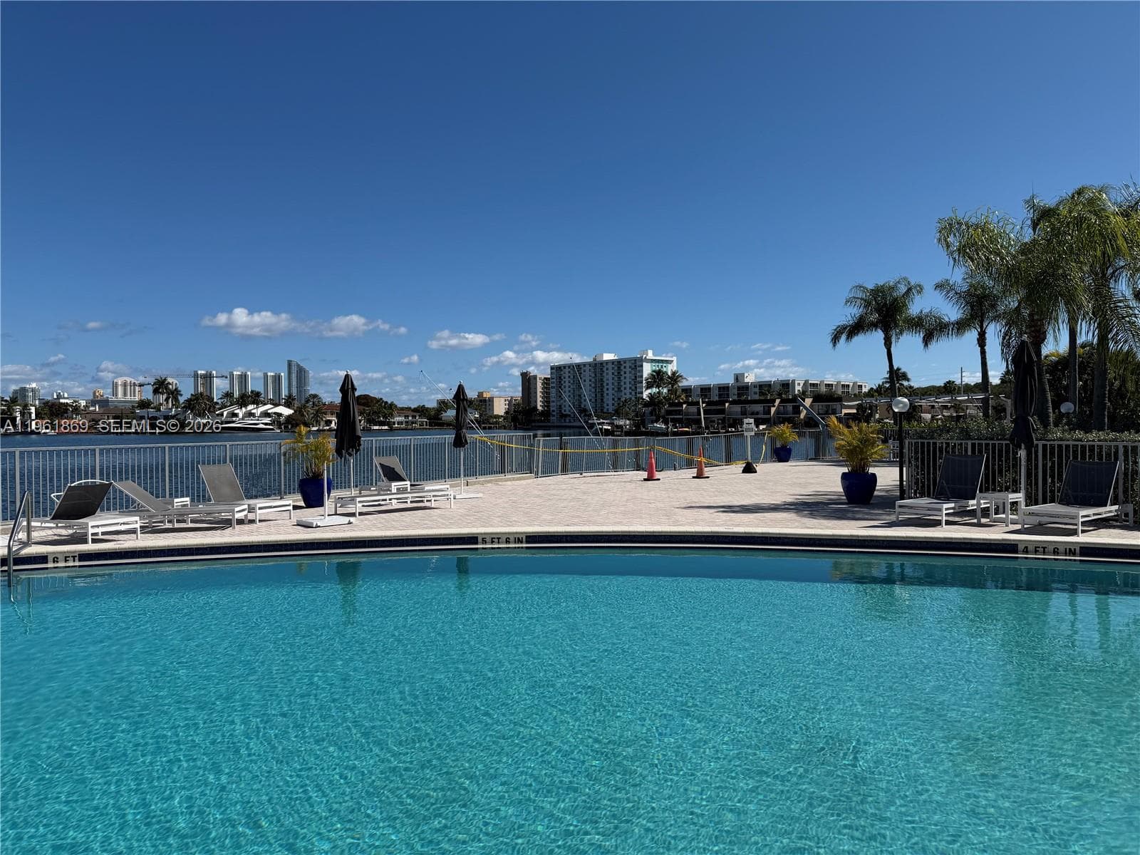 16546 NE 26th Ave # 6H, North Miami Beach, FL 33160