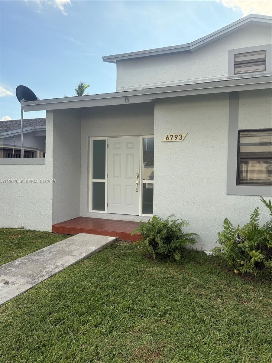 6793 SW 152nd Pl # 47-93, Miami, FL 33193 photo 4