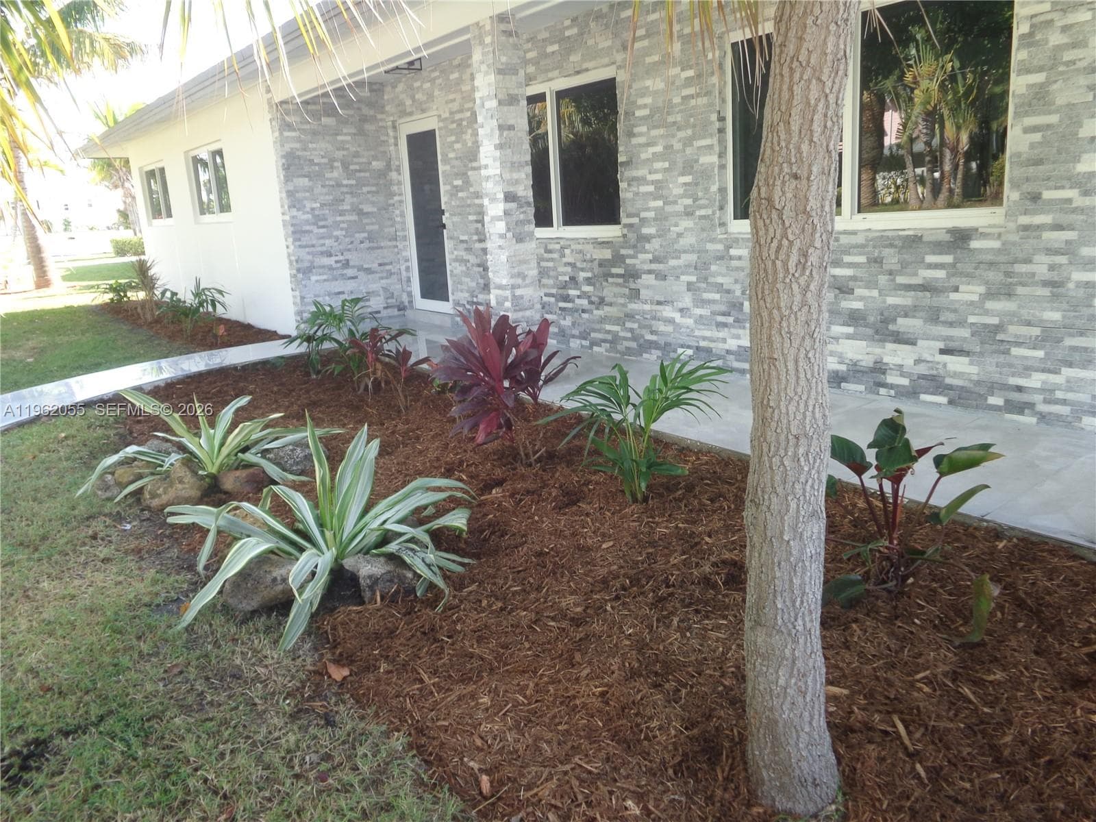 1565 Thumb Point Dr, Fort Pierce, FL 34949 photo 4