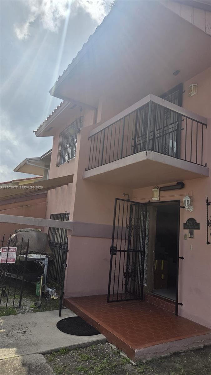 12516 SW 9th Ter # 2, Miami, FL 33184 photo 2