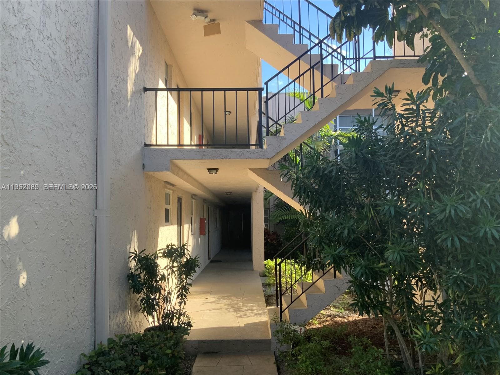 469 N Pine Island Rd # B305, Plantation, FL 33324 photo 5