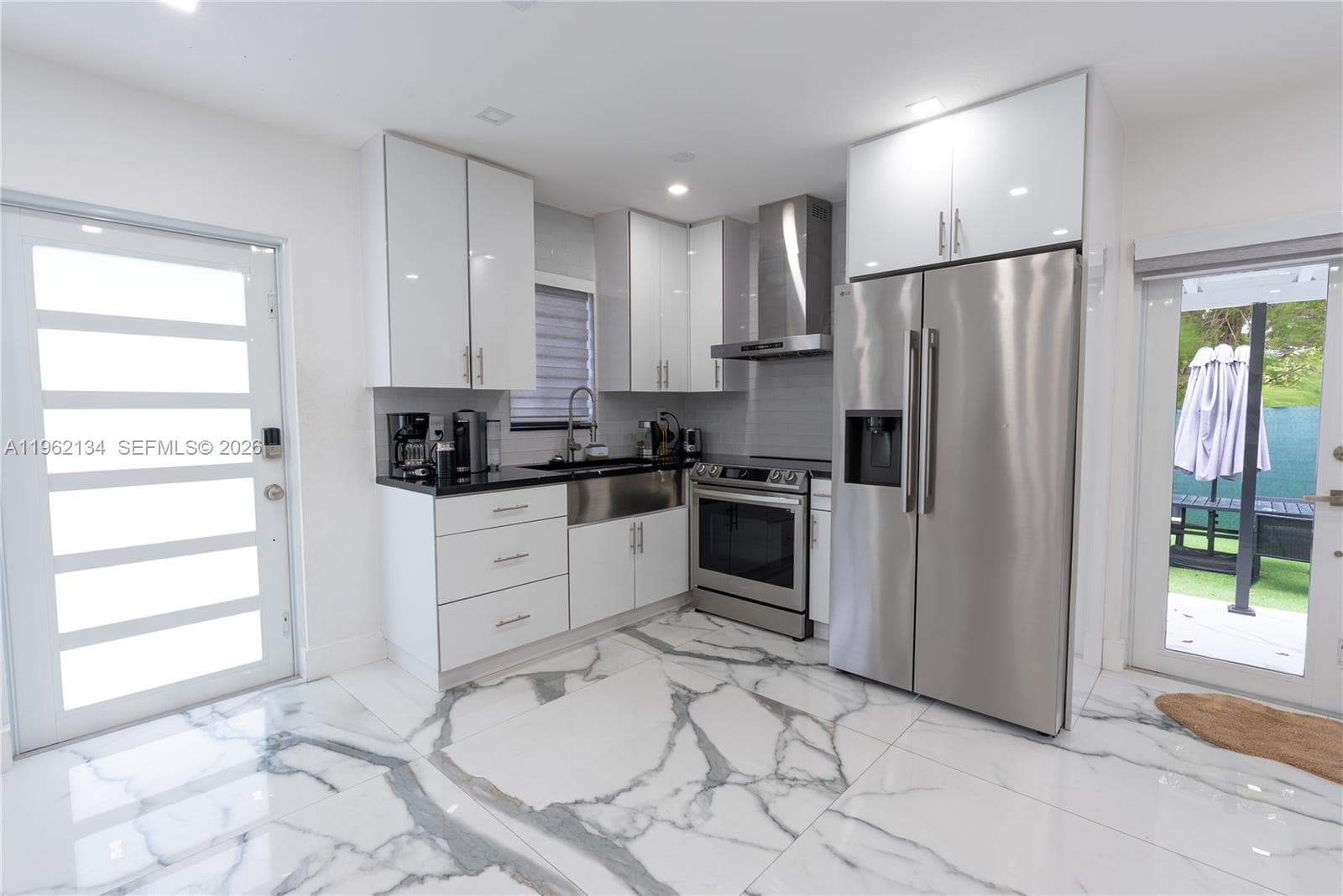 2840-2842 NW 13th St, Miami, FL 33125 photo 5