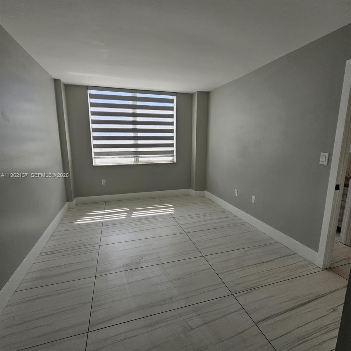 15600 NW 7th Ave # 703, Miami, FL 33169 photo 3