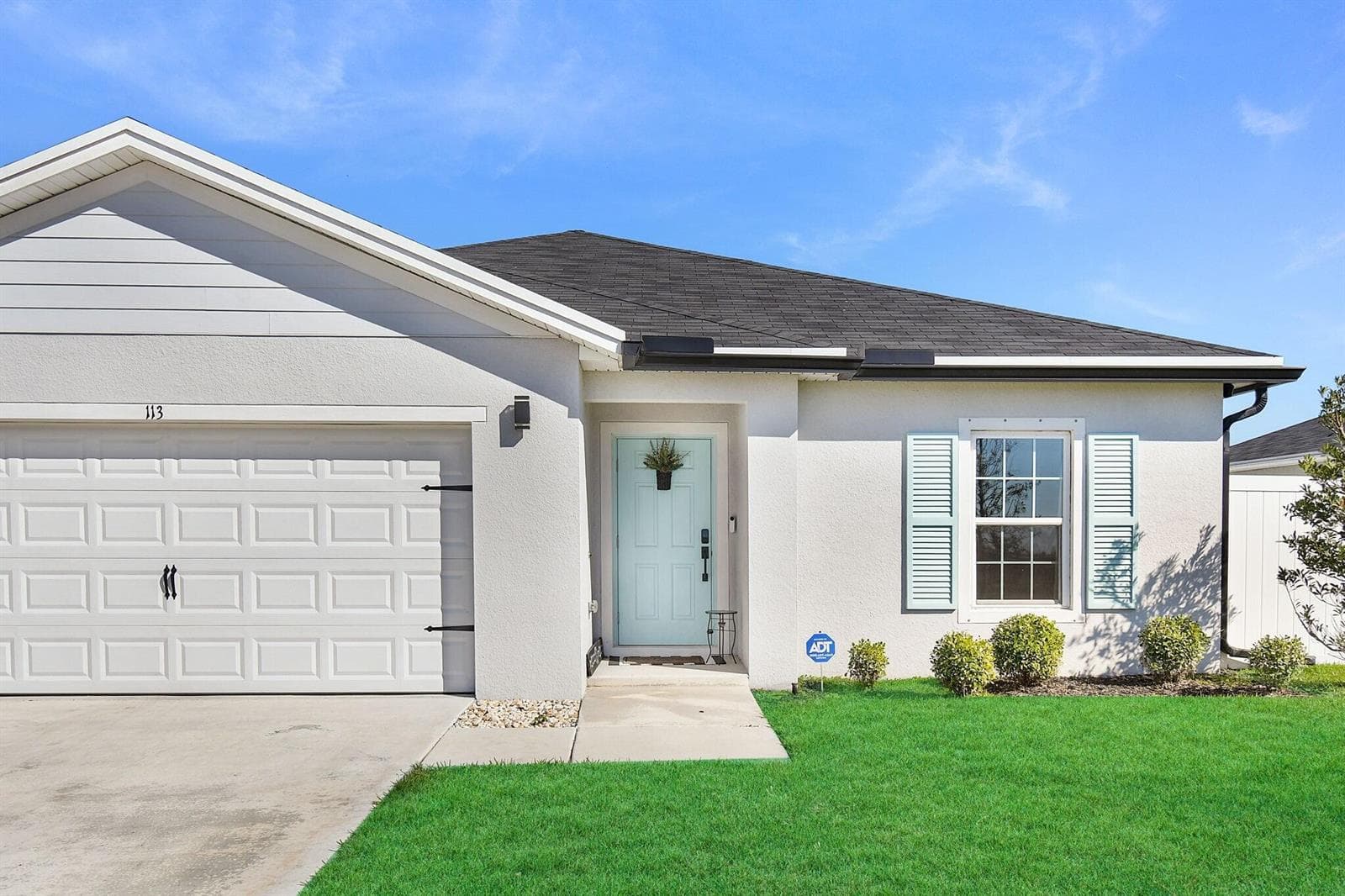 113 Dabou Loop, Belle Glade, FL 33430 photo 3