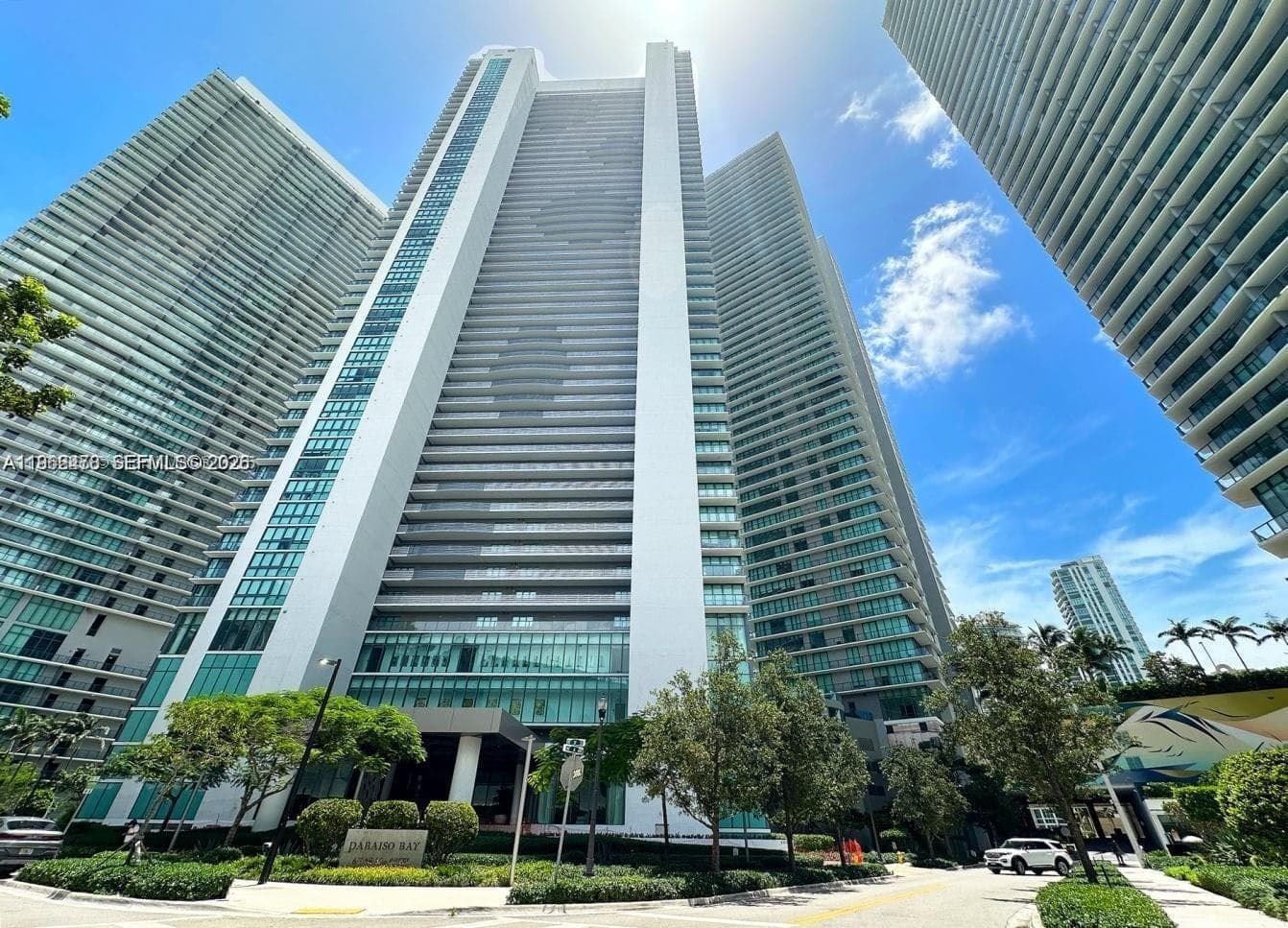 650 NE 32nd St # BH6, Miami, FL 33137 photo 2