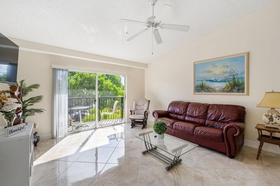 1100 Crestwood Court # 1110, Royal Palm Beach, FL 33411 photo 3
