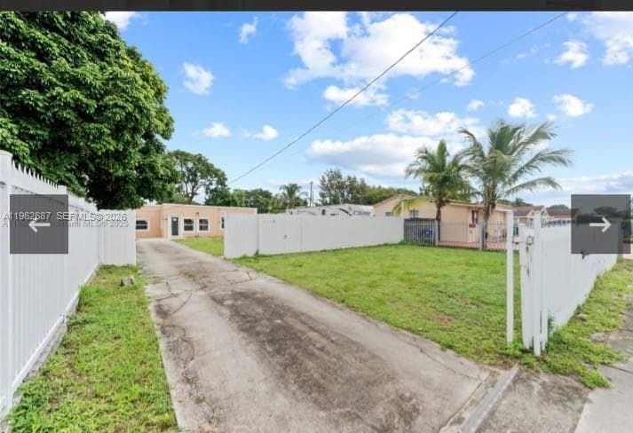 1835 NW 85th St, Miami, FL 33147 photo 4