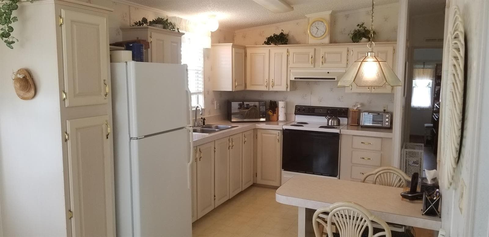 14578 Glenview Drive, Delray Beach, FL 33445 photo 2
