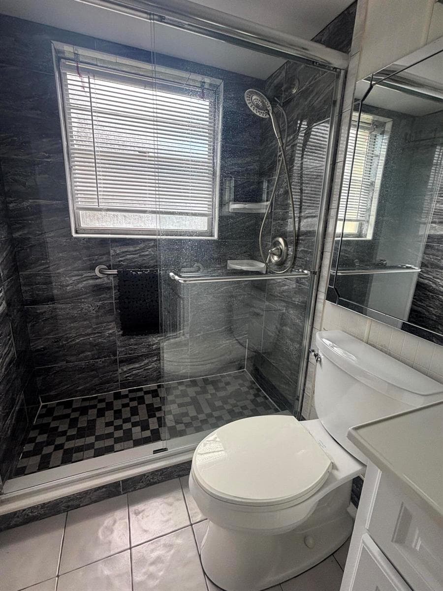 81 Windsor D, West Palm Beach, FL 33417 photo 5