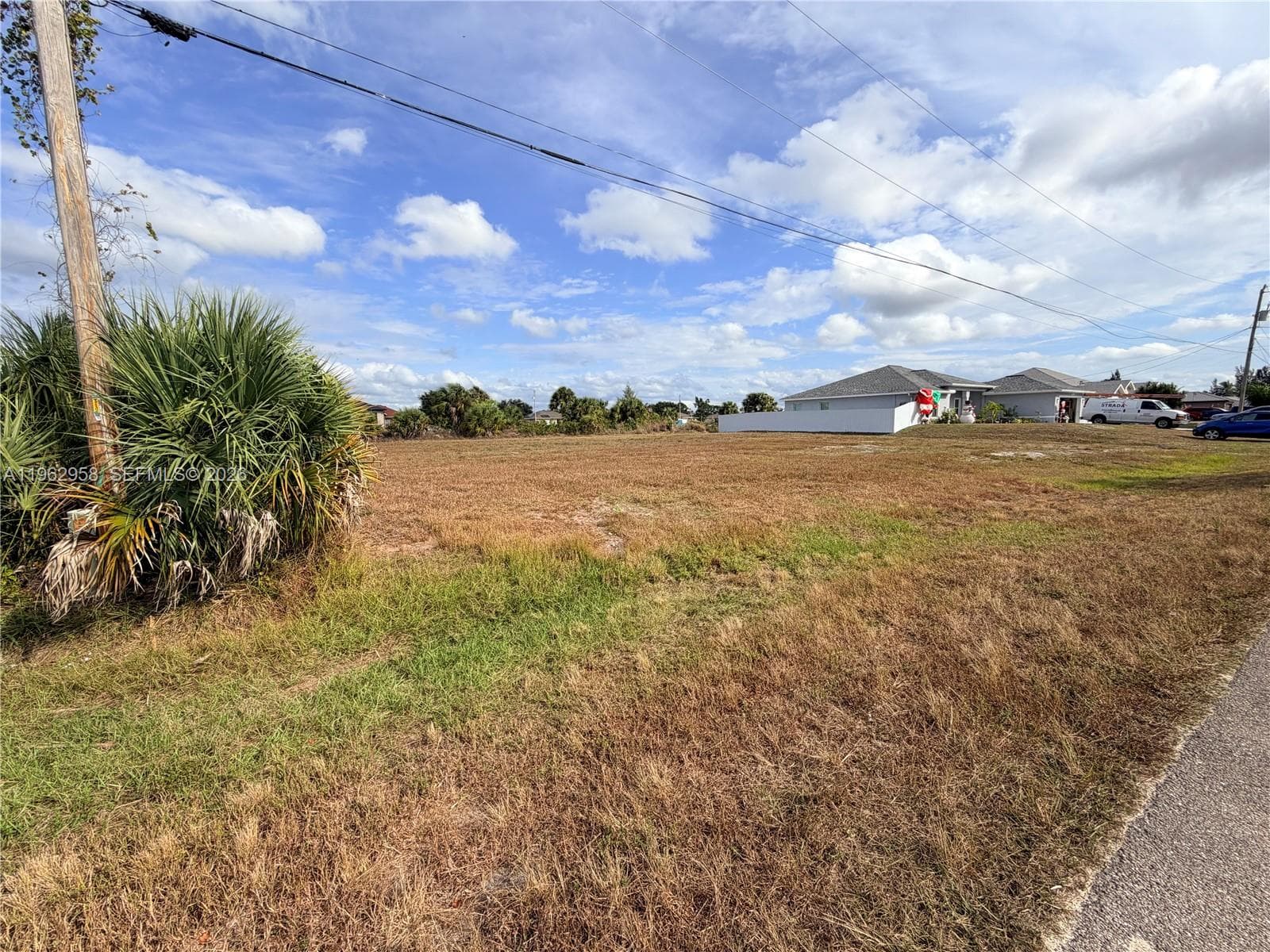 3737 NE 12 TH PLACE, Cape Coral, FL 33909 photo 4