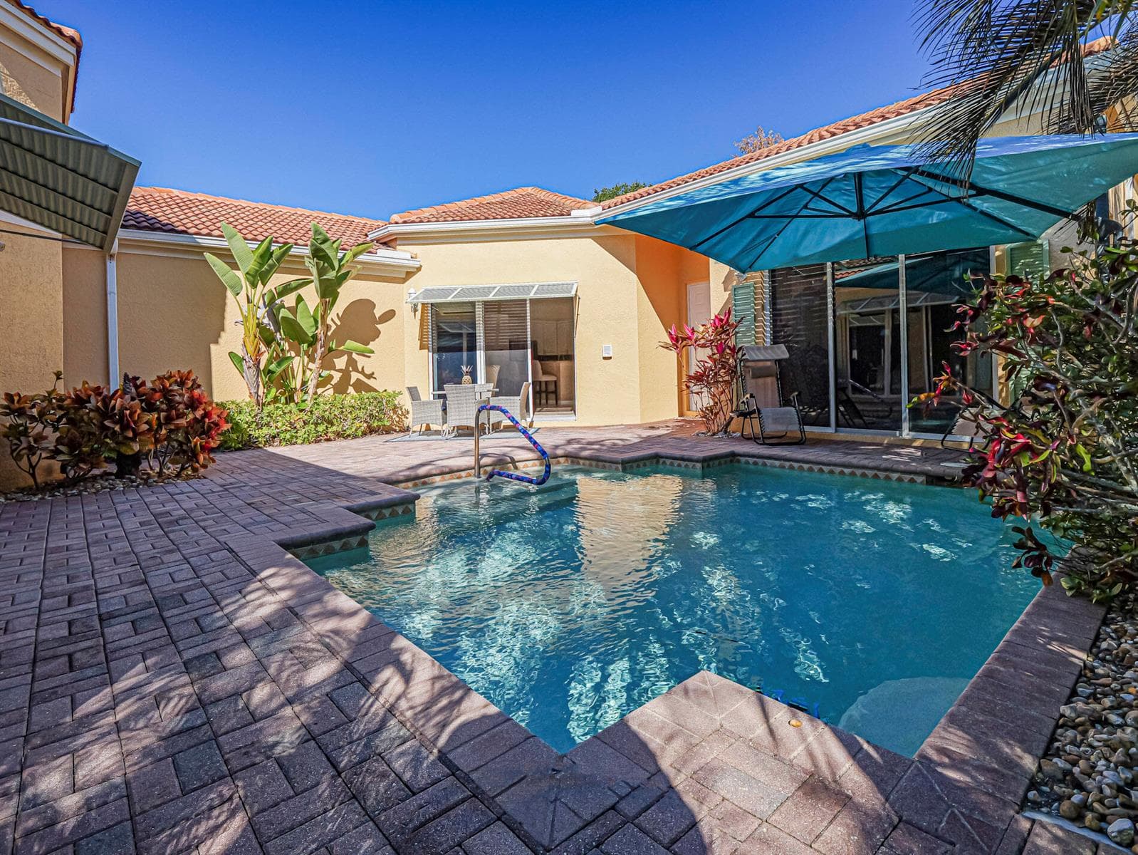 9630 E Maiden Court, Vero Beach, FL 32963 photo 3