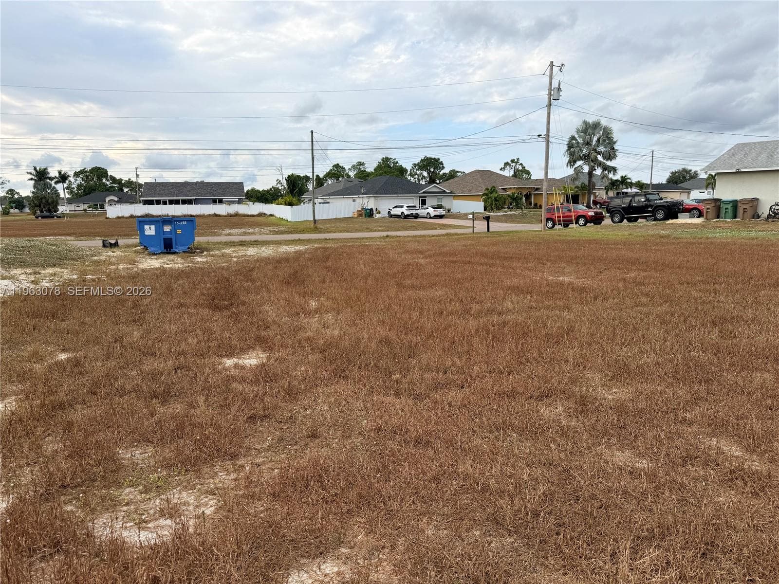 3709 NE 12th PL, Cape Coral, FL 33909 photo 3