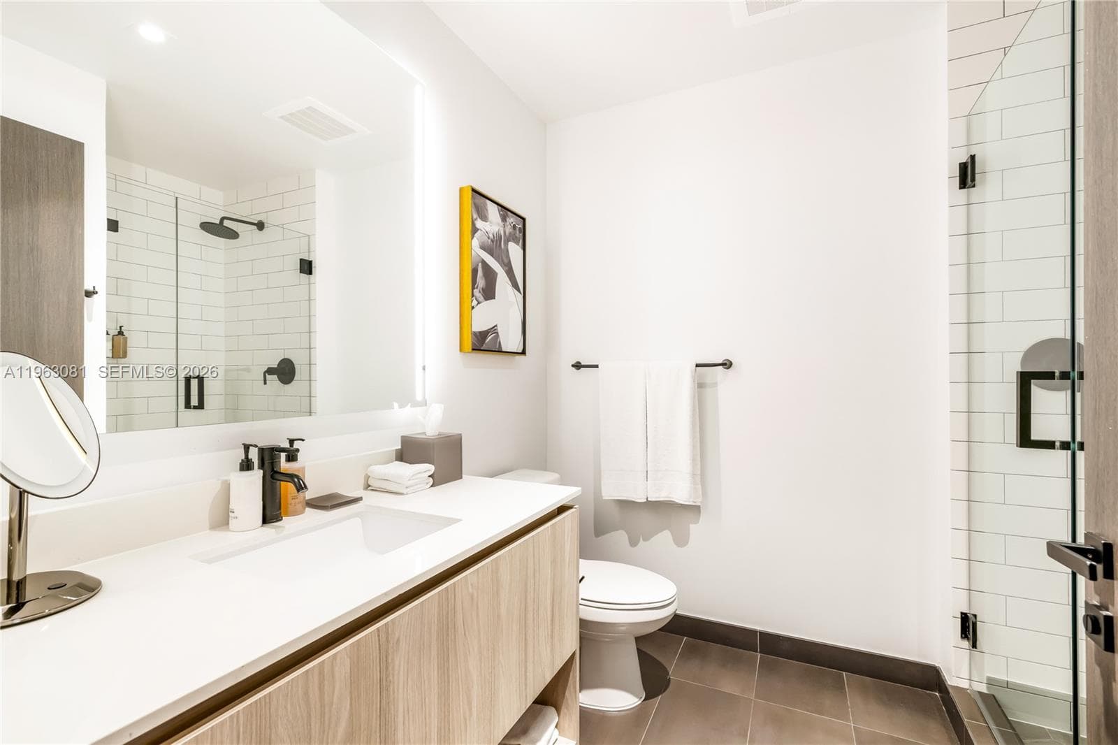 398 NE 5th St # 2116, Miami, FL 33132 photo 4