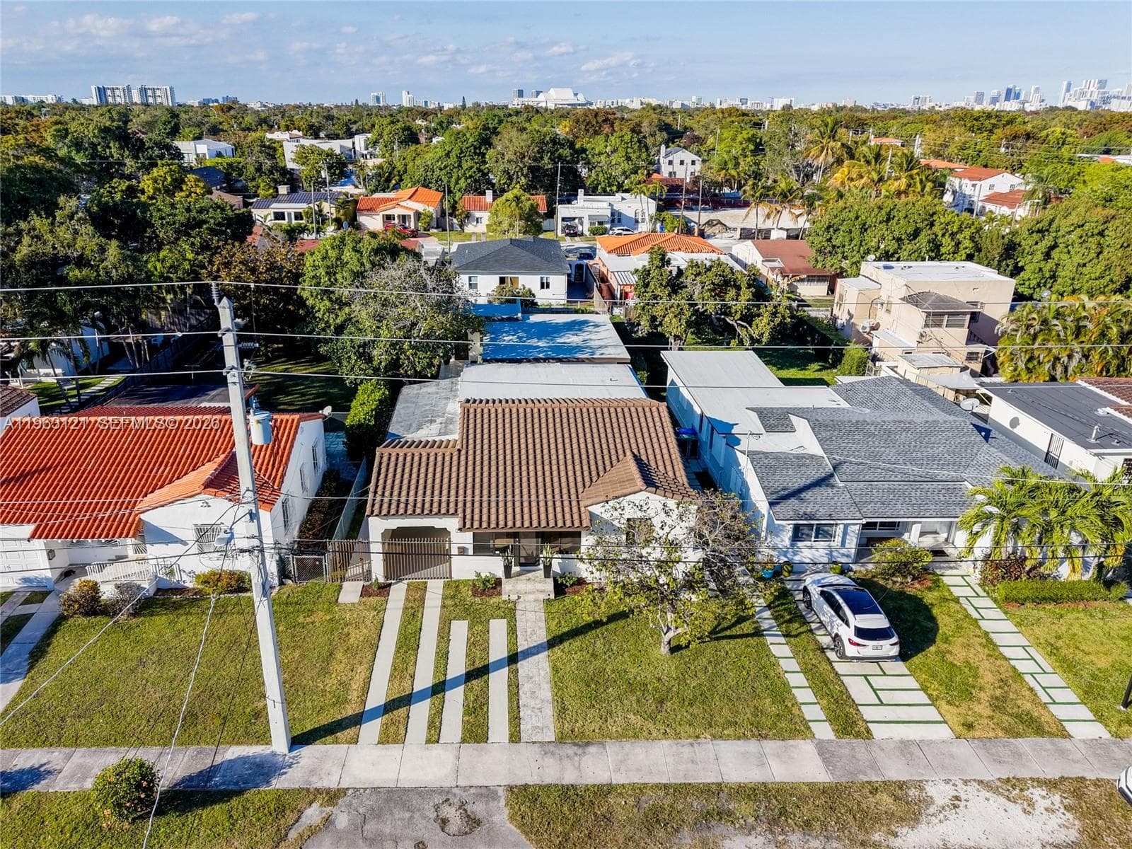 1631 SW 21st St, Miami, FL 33145 photo 3