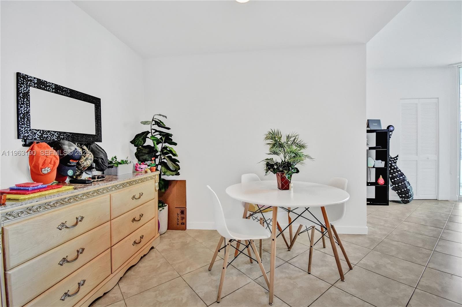 300 S Biscayne Blvd # T-1405, Miami, FL 33131 photo 5