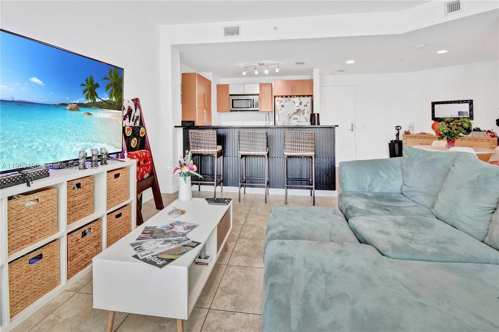 300 S Biscayne Blvd # T-1405, Miami, FL 33131 photo 4
