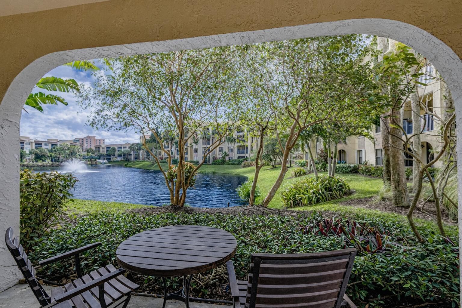 200 Uno Lago Drive # 105, Juno Beach, FL 33408 photo 2