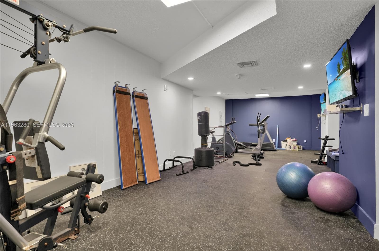 16558 NE 26th Ave # 2A, North Miami Beach, FL 33160 photo 3