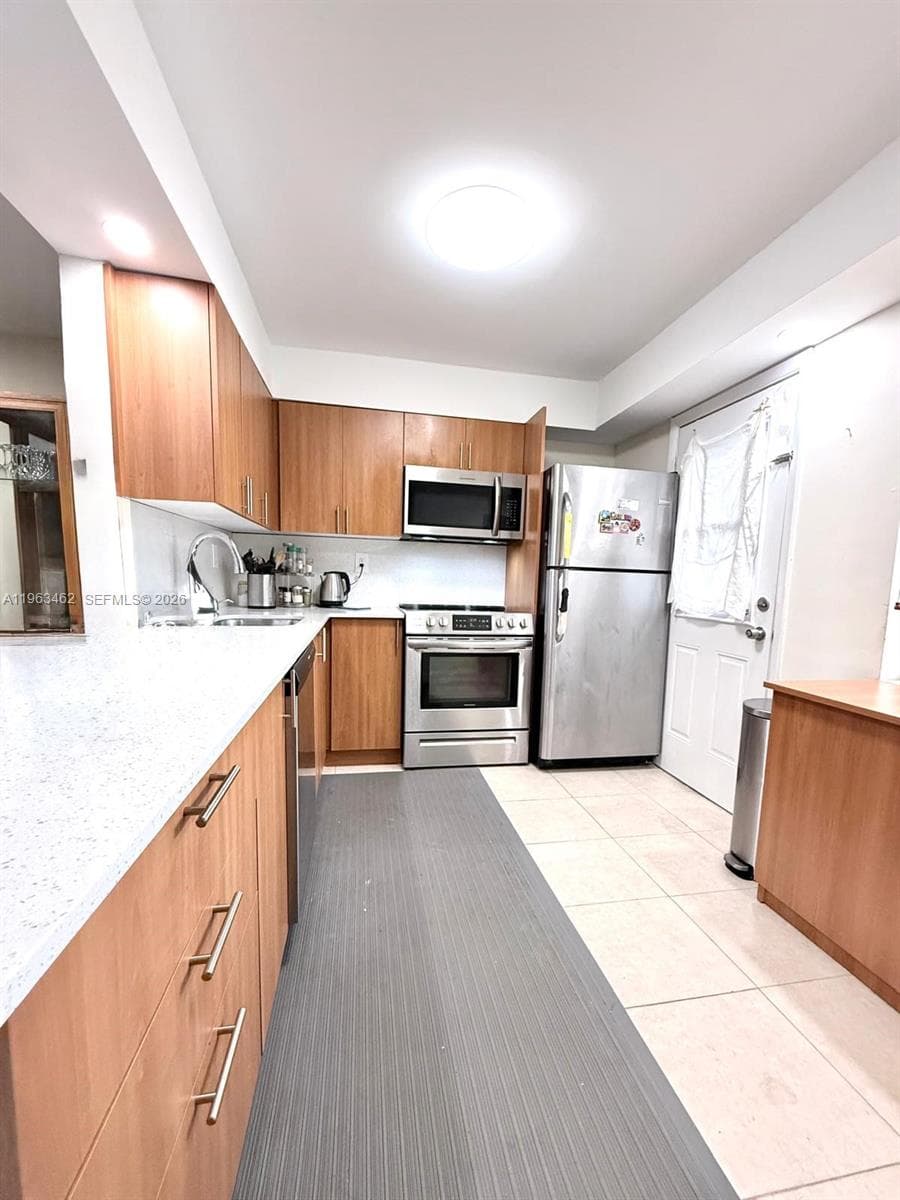 1501 NE 191st St # C114, Miami, FL 33179 photo 2