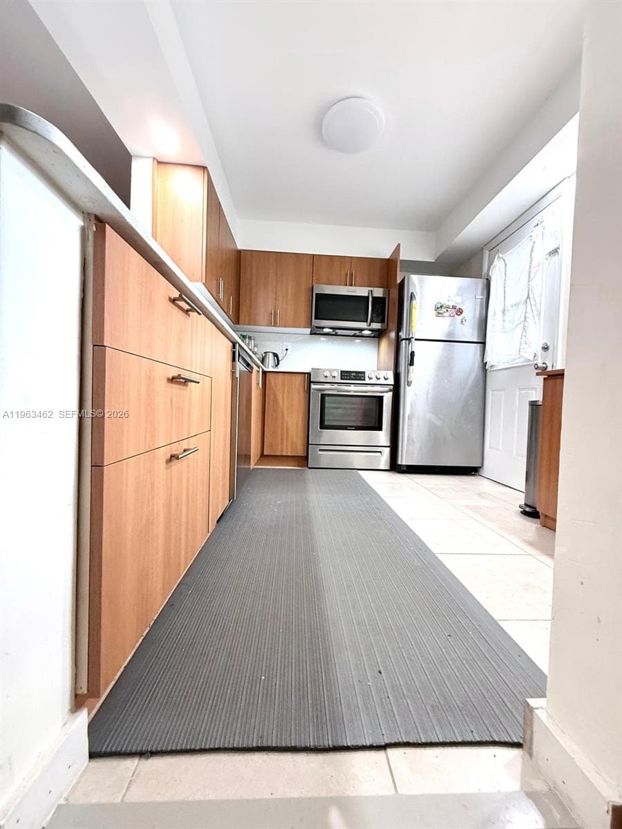 1501 NE 191st St # C114, Miami, FL 33179 photo 3
