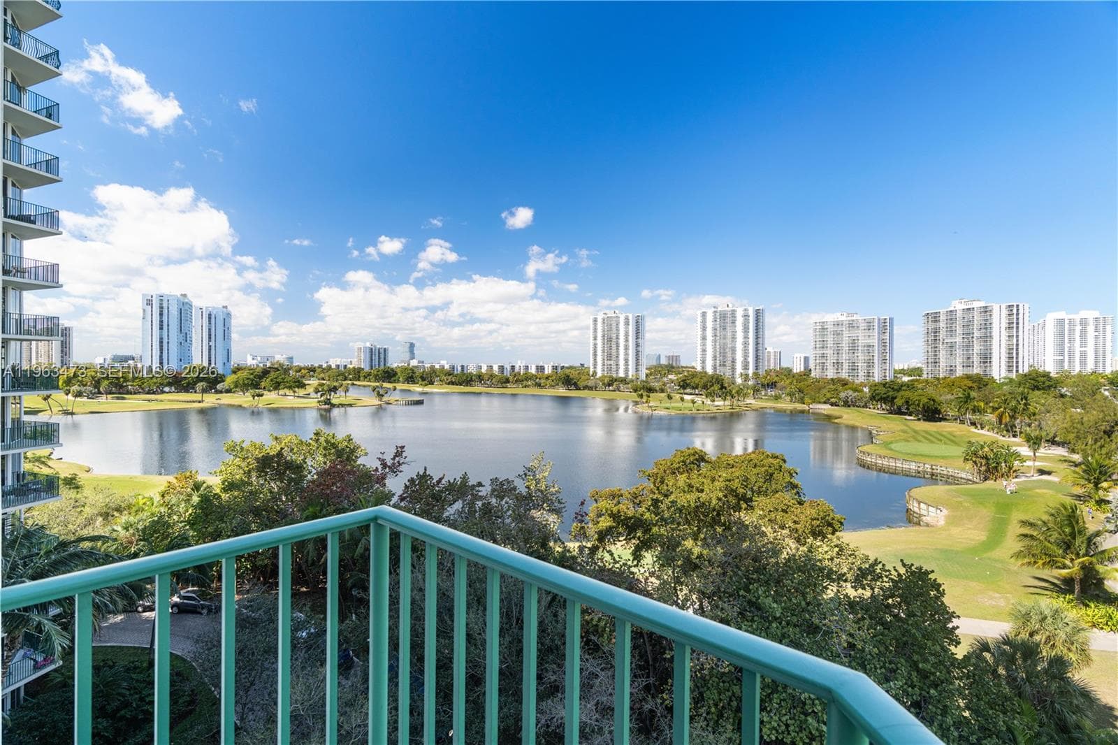 20000 E Country Club Dr # 716, Aventura, FL 33180 photo 5