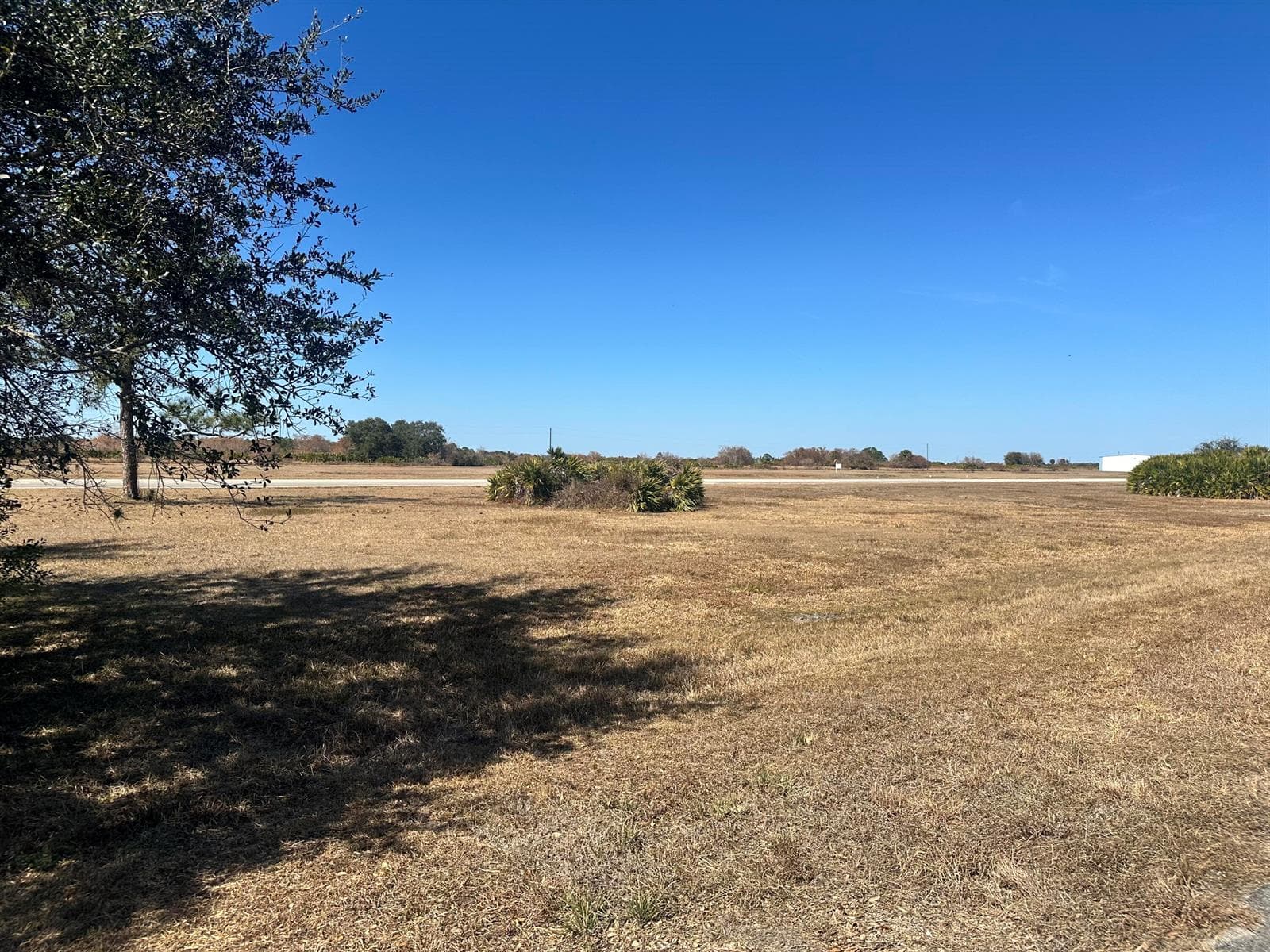 180 Seneca Drive NW, Lake Placid, FL 33852 photo 2
