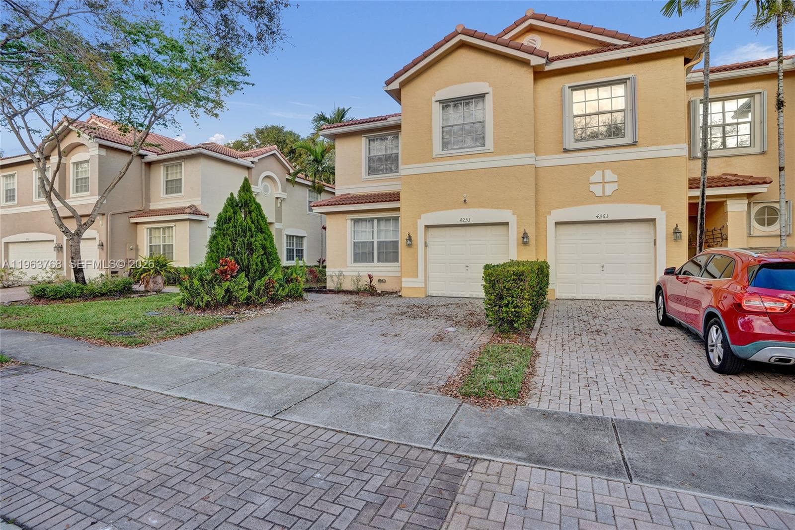 4253 SW 124th Ter, Miramar, FL 33027 photo 4