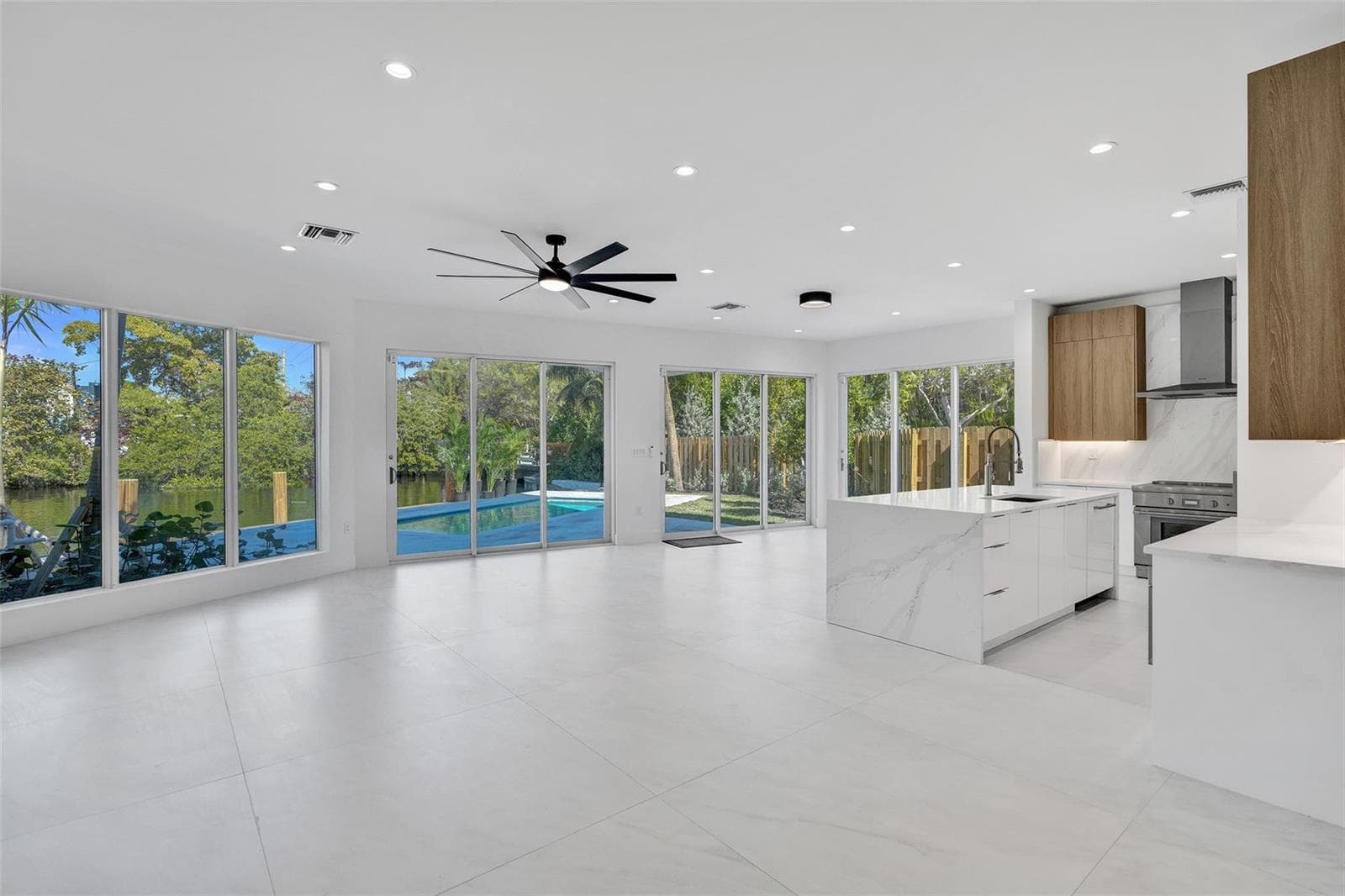 1133 NE 18th Court, Fort Lauderdale, FL 33305 photo 4