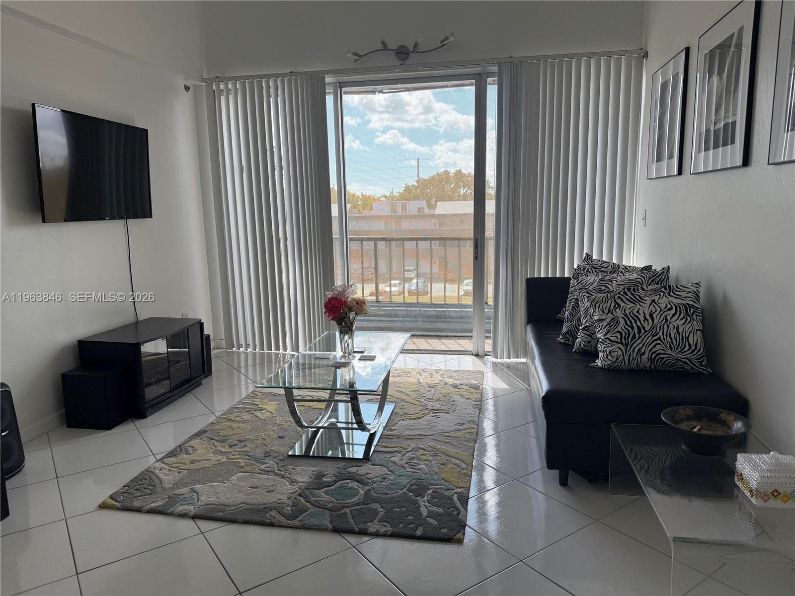 8821 W Flagler St # 411, Miami, FL 33174 photo 2