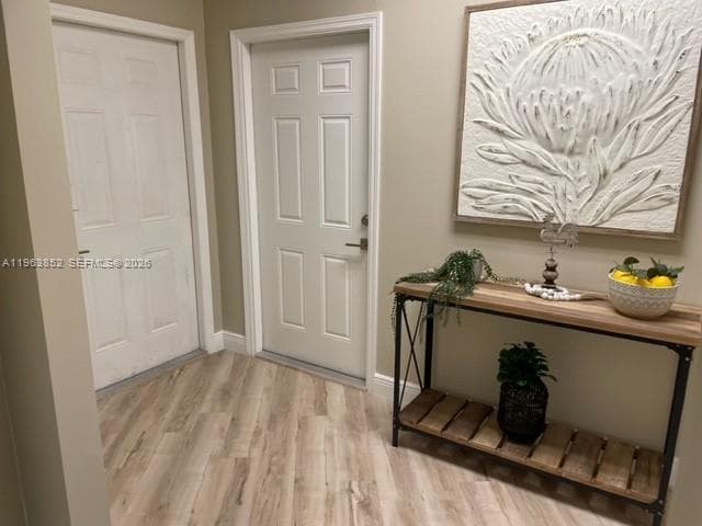 45 Curtiss Pkwy, Miami Springs, FL 33166 photo 5