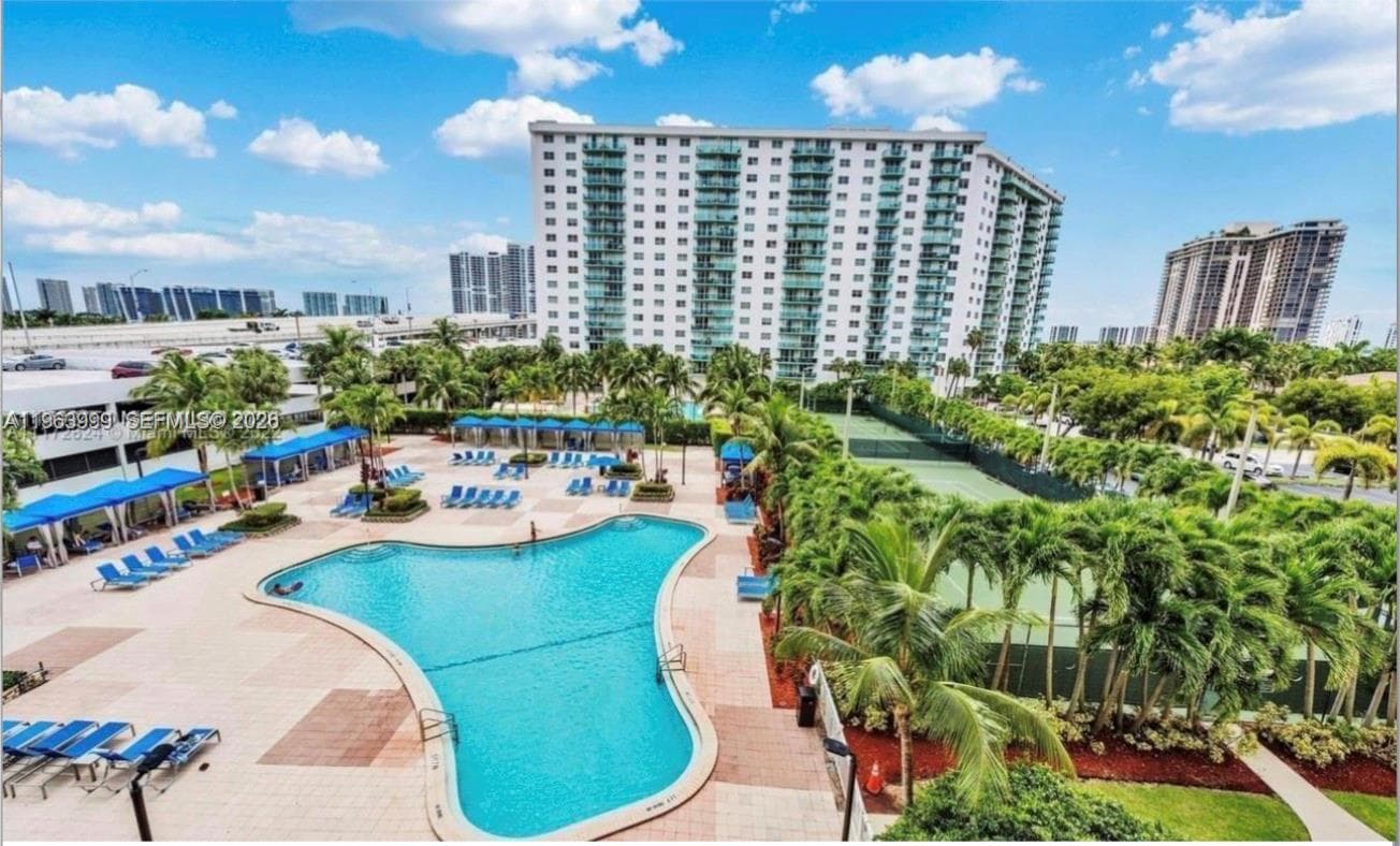 19370 Collins Ave # 1414, Sunny Isles Beach, FL 33160 photo 2